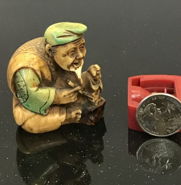 Edo period (1603-1868) Ivory Laughter Miniature Sculpture Edo period (1603-1868) Ivory Laughter Miniature Sculpture