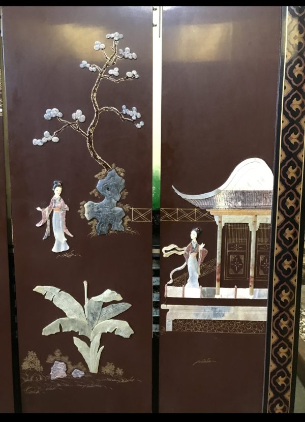 Qing Dynasty style Solid wood screen embellished with jade Qing Dynasty style Solid wood screen embellished with jade