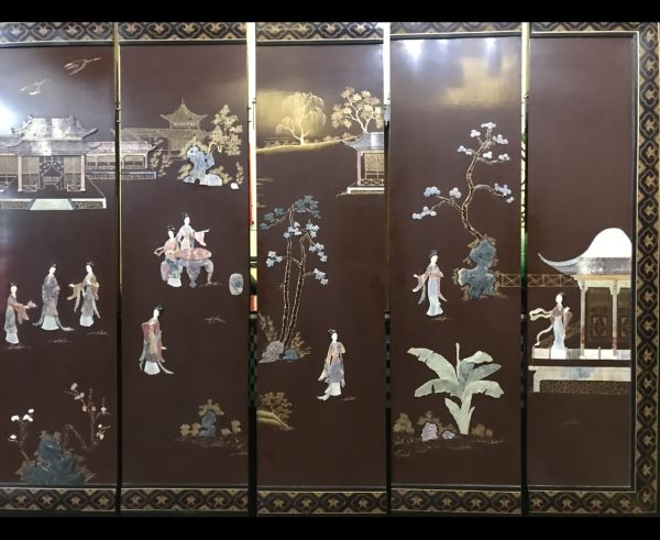 Qing Dynasty style Solid wood screen embellished with jade Qing Dynasty style Solid wood screen embellished with jade
