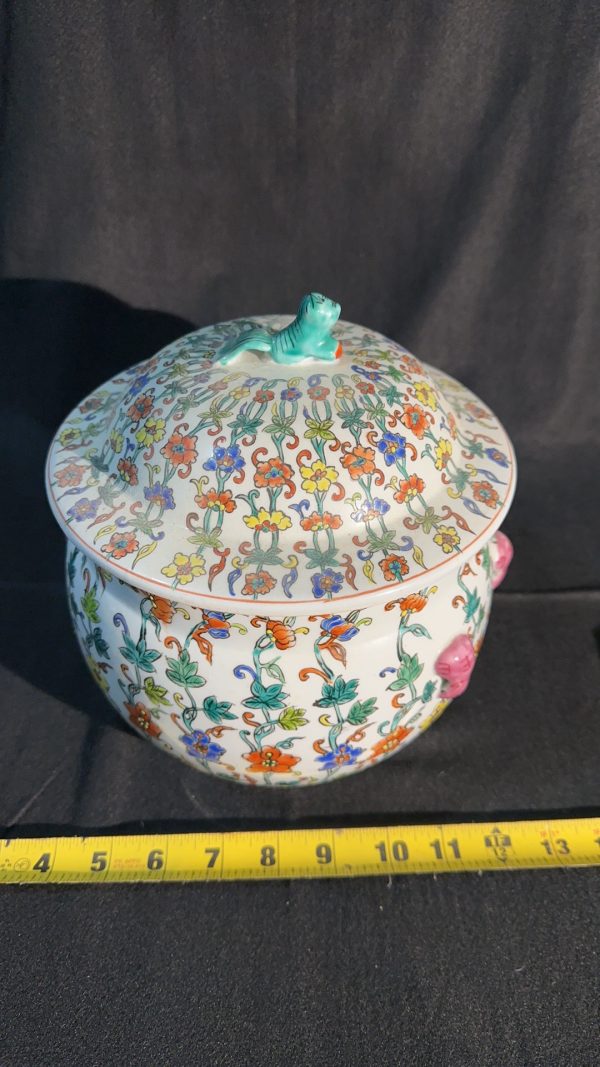 Qing pastel general jar2 Qing pastel general jar